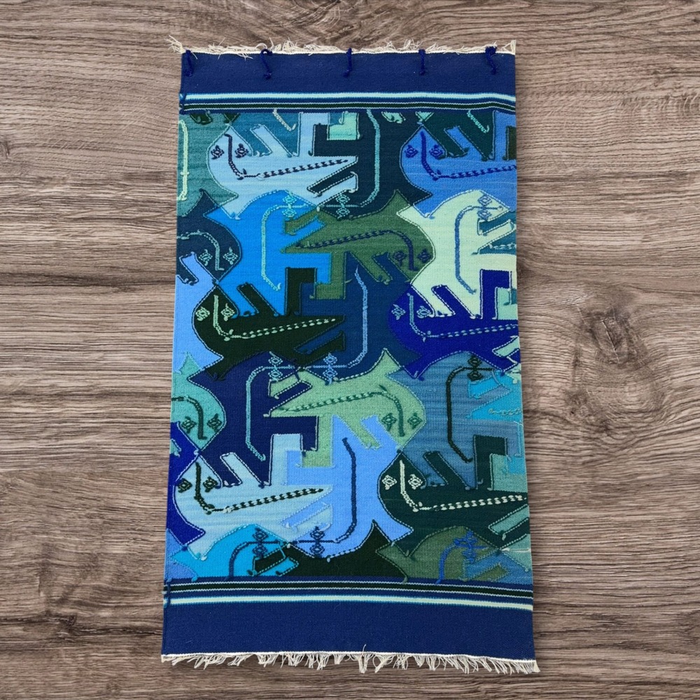 Vtg MC Escher Style Lizard Tessellation Handwoven Wool Tapestry Wall Art Blue - Picture 4 of 7